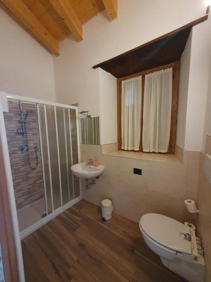 La Tana Del Tasso Rooms&Breakfast Camerata Cornello Екстериор снимка