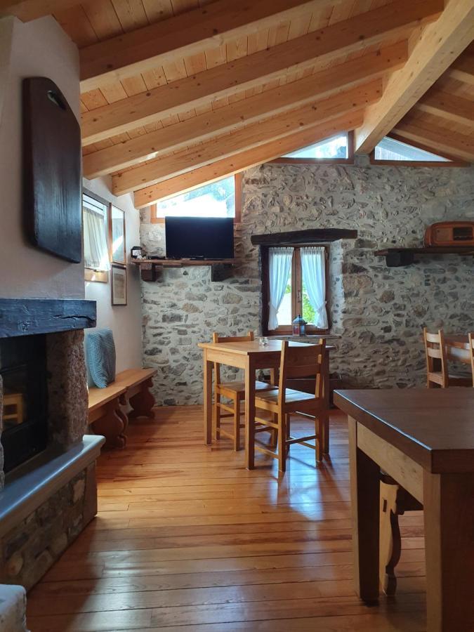 La Tana Del Tasso Rooms&Breakfast Camerata Cornello Екстериор снимка