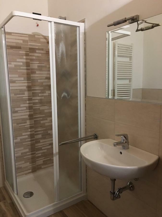 La Tana Del Tasso Rooms&Breakfast Camerata Cornello Екстериор снимка
